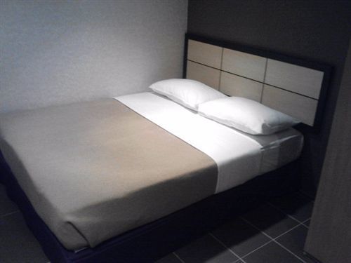 Jj Boutique Hotel - Damansara Perdana Petaling Jaya Luaran gambar